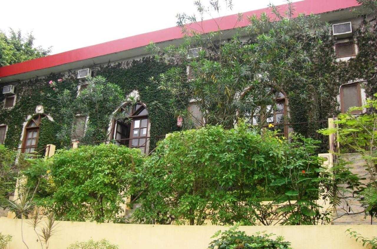 Residence Bertille Abidjan Cocody Exteriör bild
