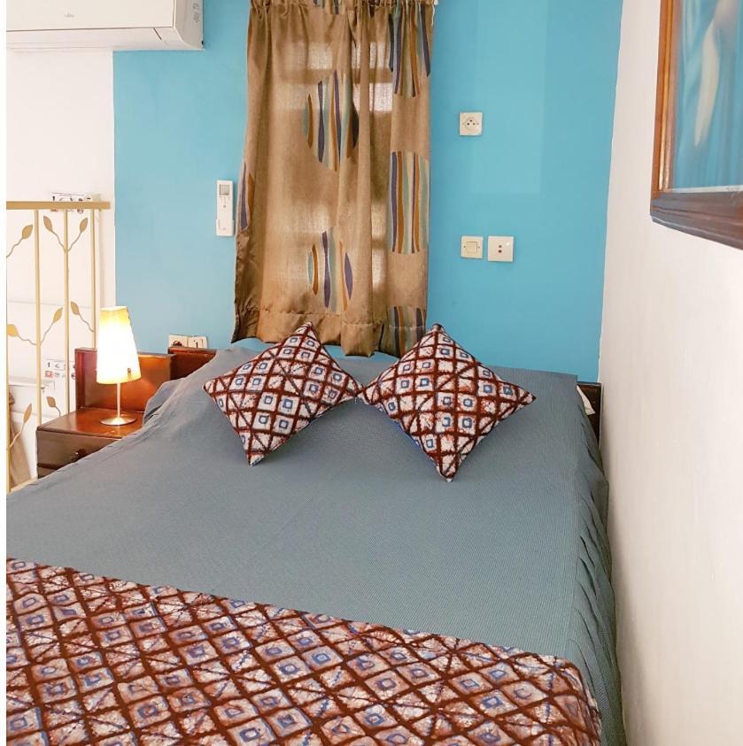 Residence Bertille Abidjan Cocody Exteriör bild