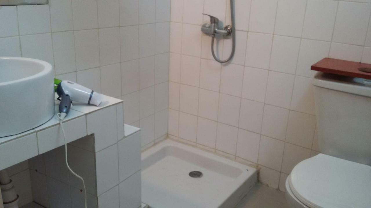 Residence Bertille Abidjan Cocody Exteriör bild
